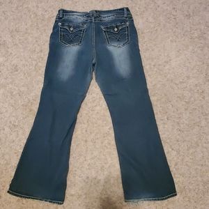 Women's jeans